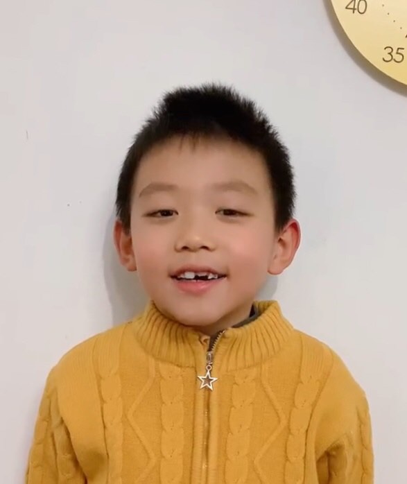 English student Joey from Shanghai China